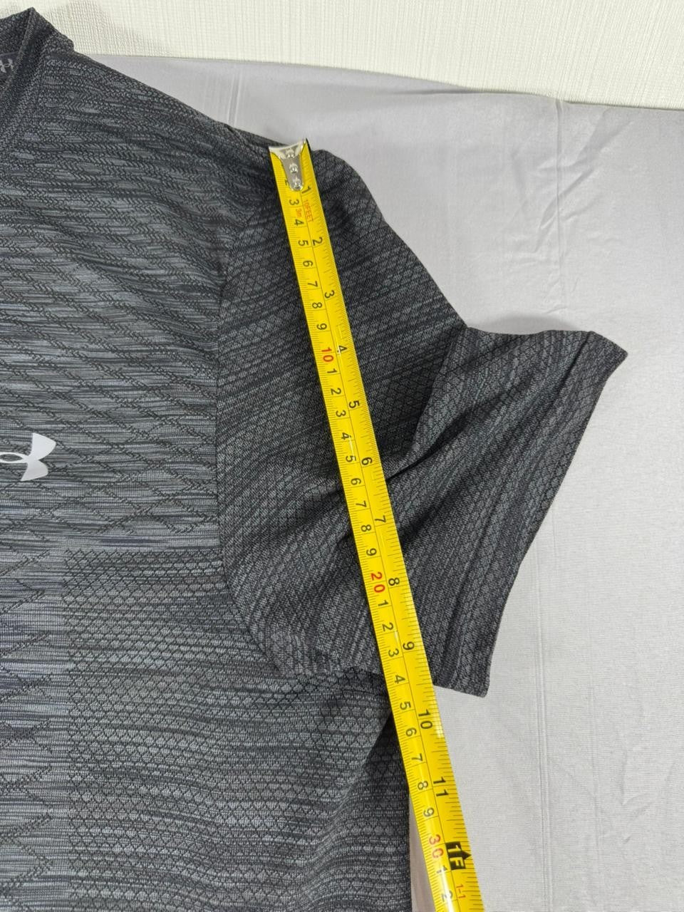 Under Armour Vanish Tee Men's XL Gray Short Sleeve Athletic Performance Shirt