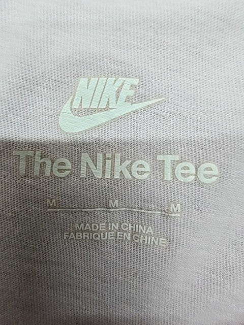Nike Men's Pink Crew Neck T-Shirt Size M Short Sleeve Cotton