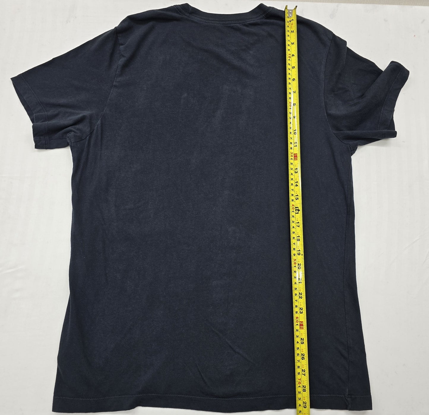 Nike Men's Black The Nike Tee T-Shirt L Lightweight Cotton Crew Neck