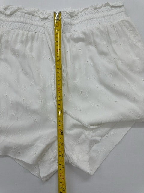 Beloved Women White Shorts product image 7
