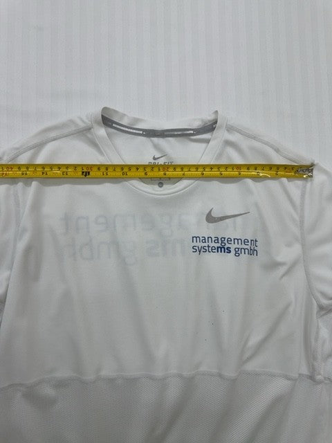 Nike Men's Dri-FIT White T-Shirt Size S