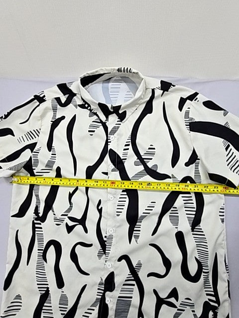 SHEIN Unisex Black White Striped Short Sleeve Button Shirt XXL