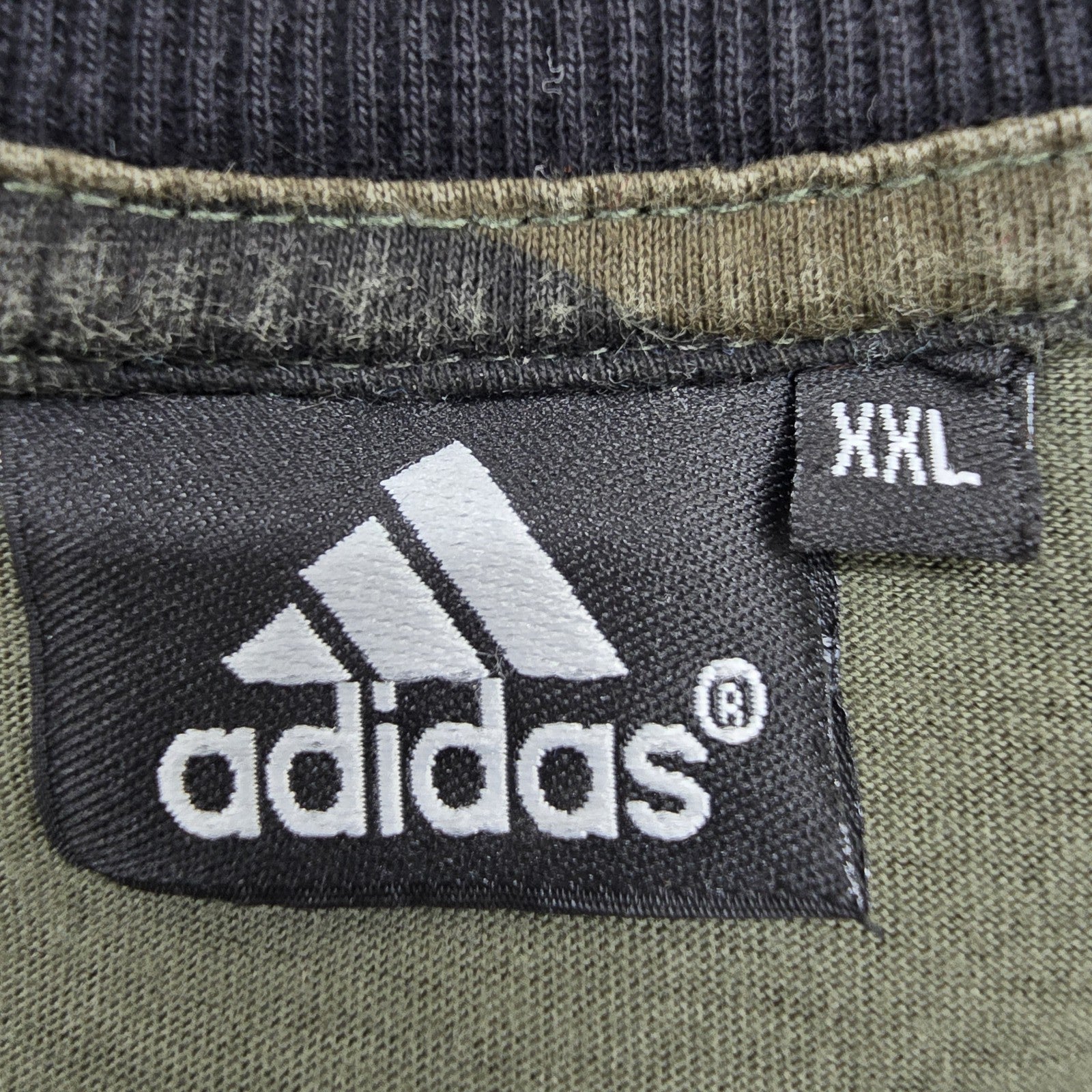 Adidas Men T-Shirt size XXL product image 3