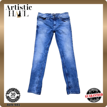 Tommy Hilfiger Men's Tapered Light Wash Jeans 36x34 34" Inseam Denim