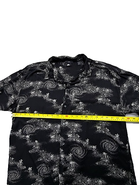 Quiksilver Men's Black Spiral T-Shirt Size XL