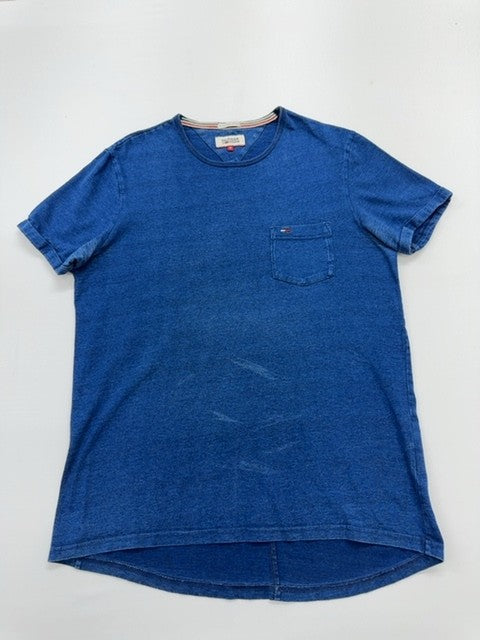 Tommy Hilfiger Men's Blue T-Shirt – Size M