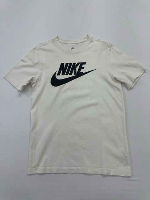 Nike Boys White T-Shirt size S product image 1
