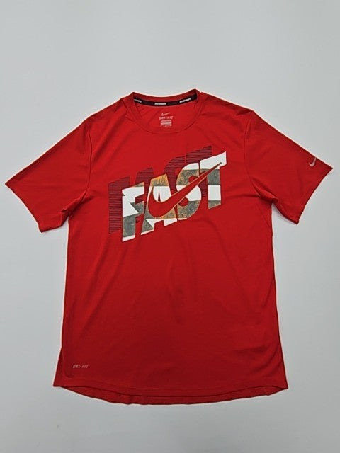 Nike Boys Red T-Shirt size S product image 1
