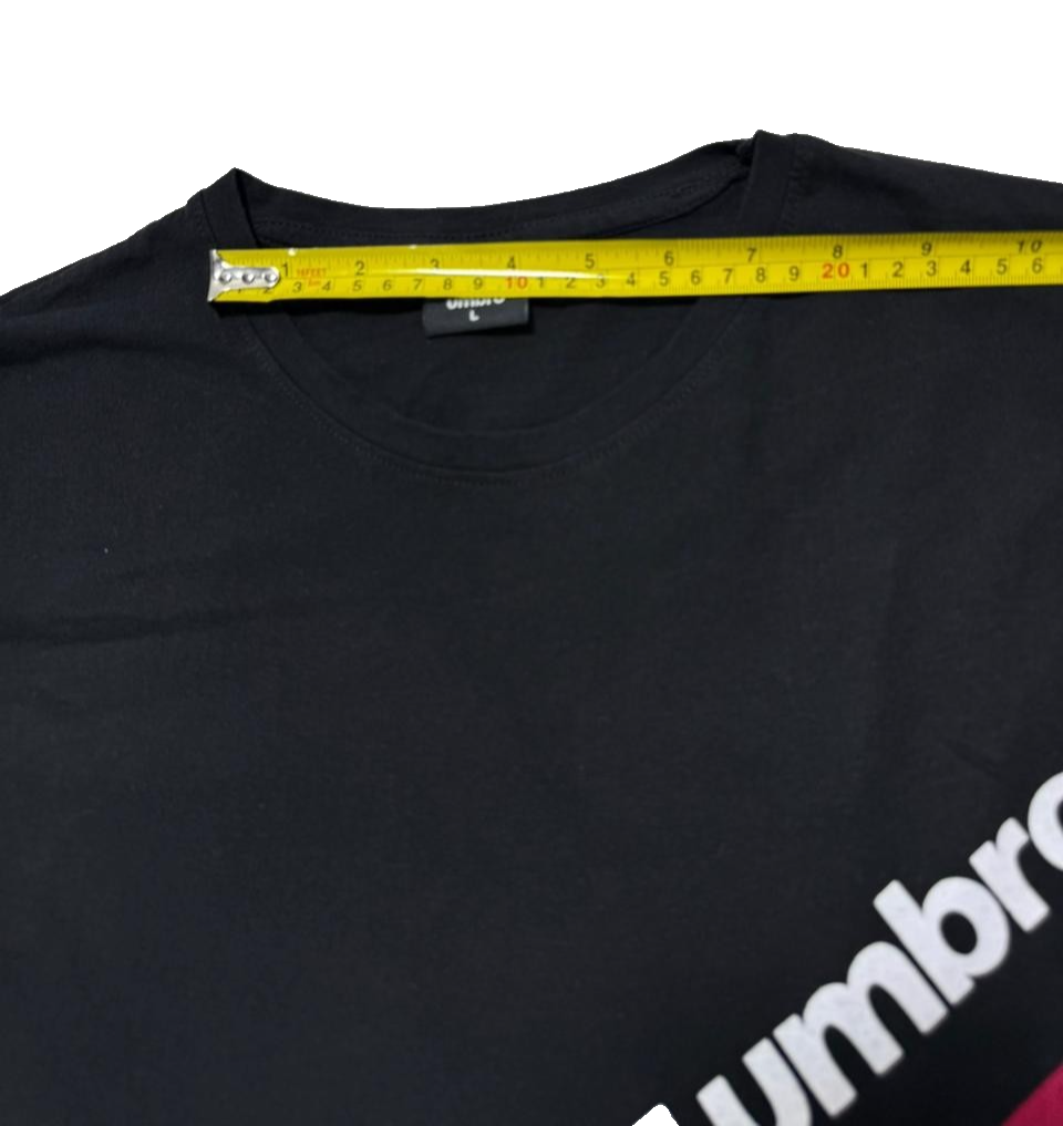 Umbro T-Shirt Black White Red Graphic Logo - Size L