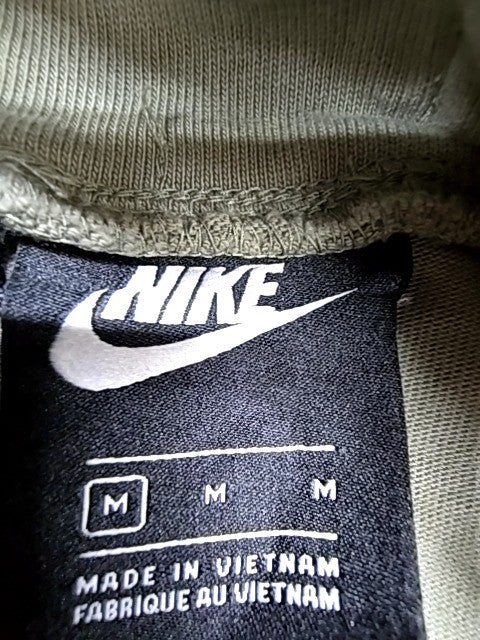 Nike Men's Green Pullover Hoodie Size M Swoosh Cotton