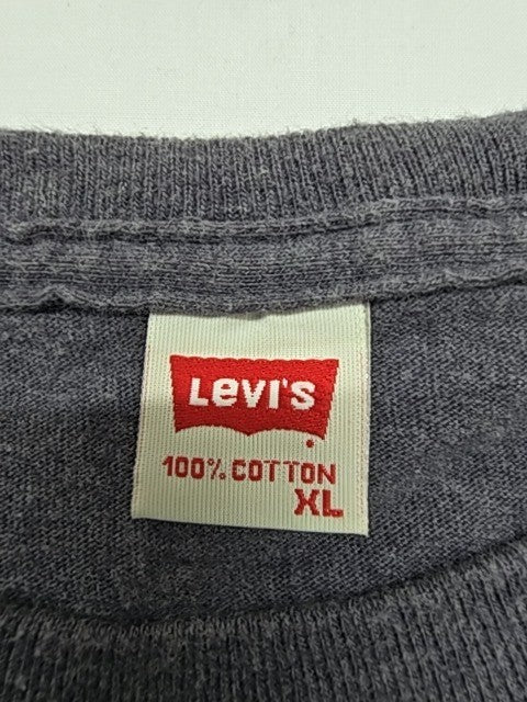 Levi's Men Gray T-Shirt size XL product image 4