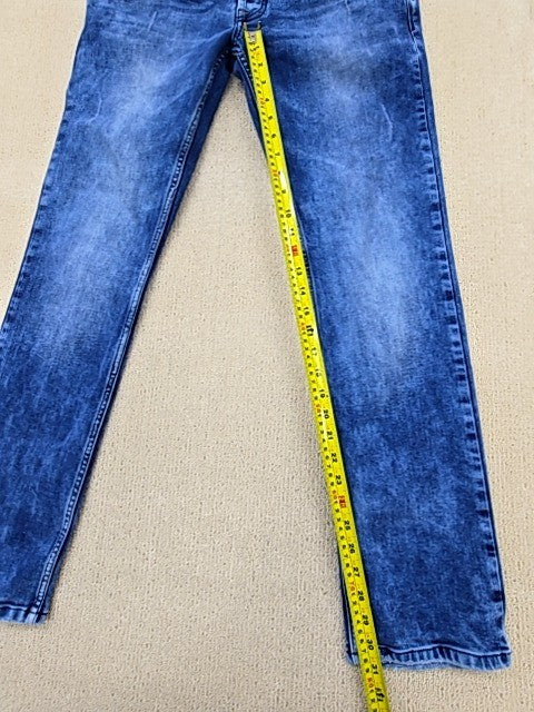 Diesel Men's Straight Blue Jeans 34x34 Italy Made Five Pocket