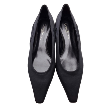 Giorgio Armani Black Pointed-Toe Pumps Decollate Size 37 BNWT