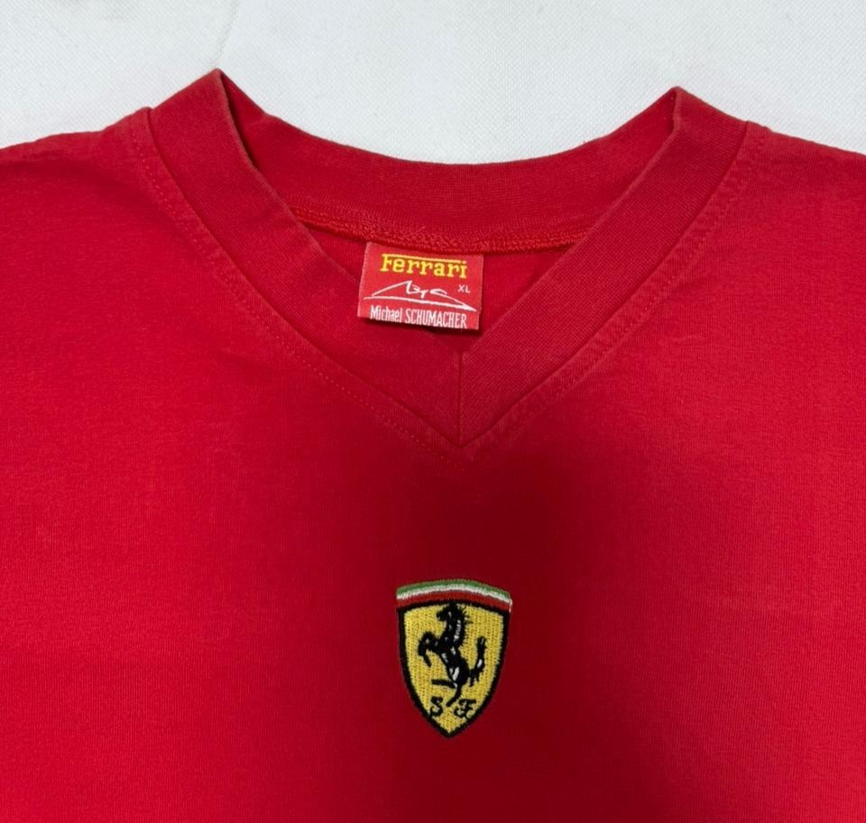 Vintage Ferrari Schumacher t-shirt - Size XL