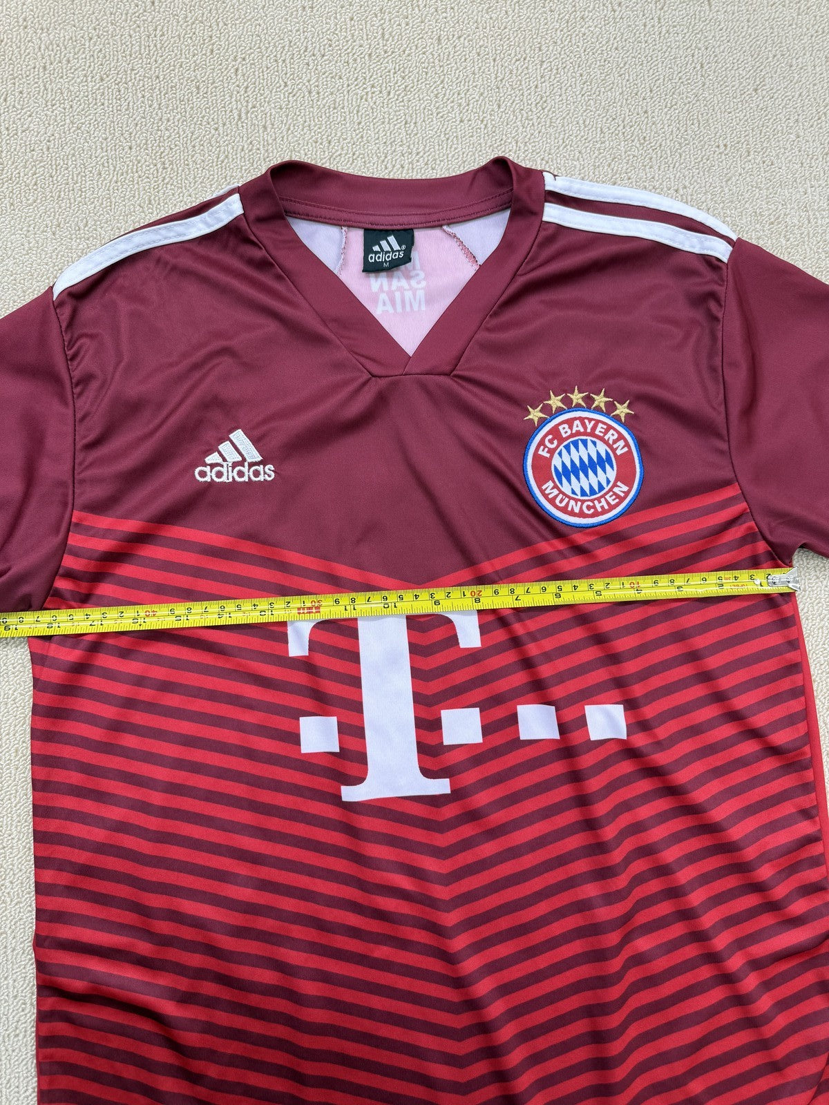 Adidas Red Jersey M Short Sleeve Crewneck 100% Polyester 2024