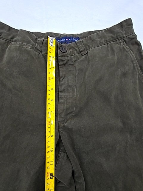 Tommy Hilfiger Men's Fatigue Green Chino Pants 32W/34L Cotton