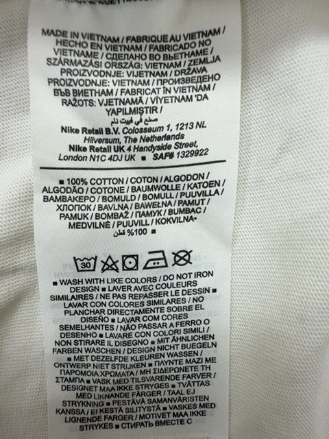 Nike Boys White T-Shirt size S product image 5