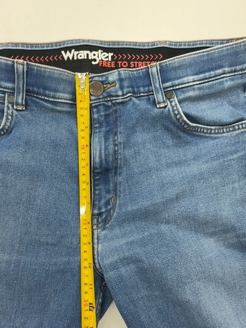 Wrangler Men Green Jeans size 38X30 product image 7