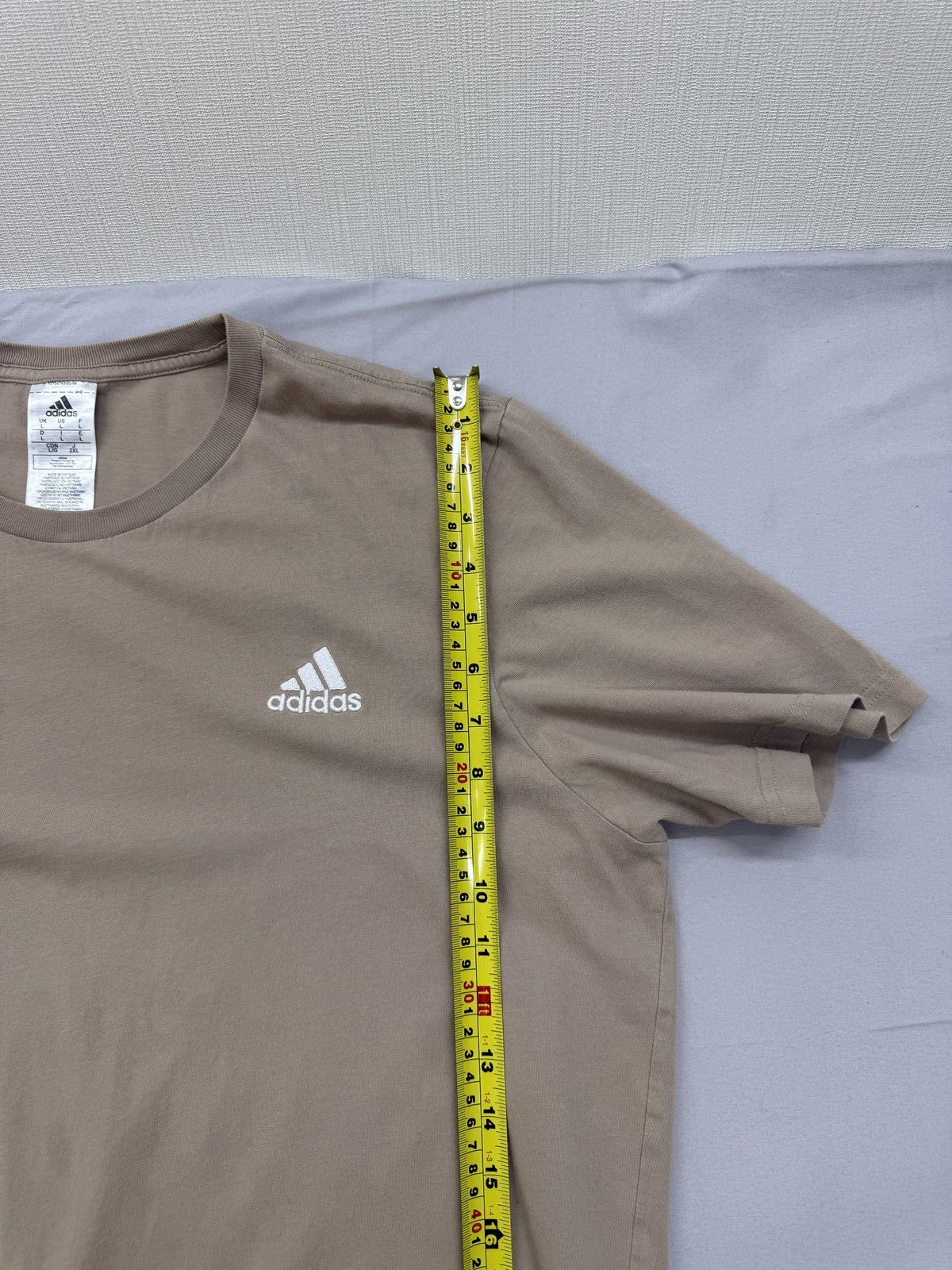 Adidas Men's Beige Cotton T-Shirt Size L Crew Neck Logo