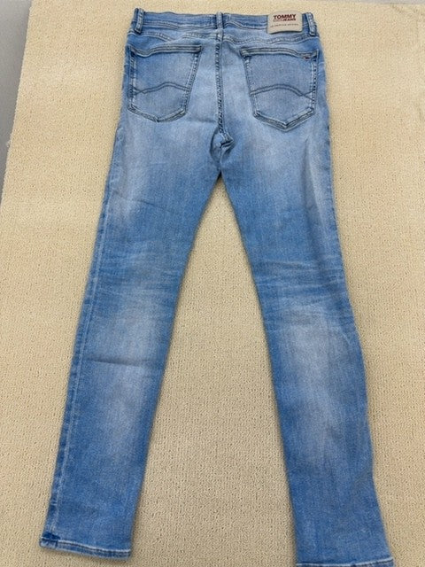 Tommy Jeans Unisex Blue Jeans – Size 33/34