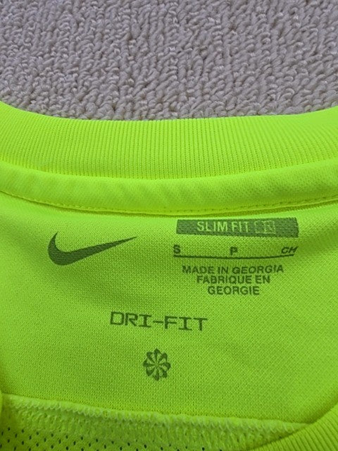 Nike Youth S Green Dri-FIT Slim Fit Short Sleeve Jersey