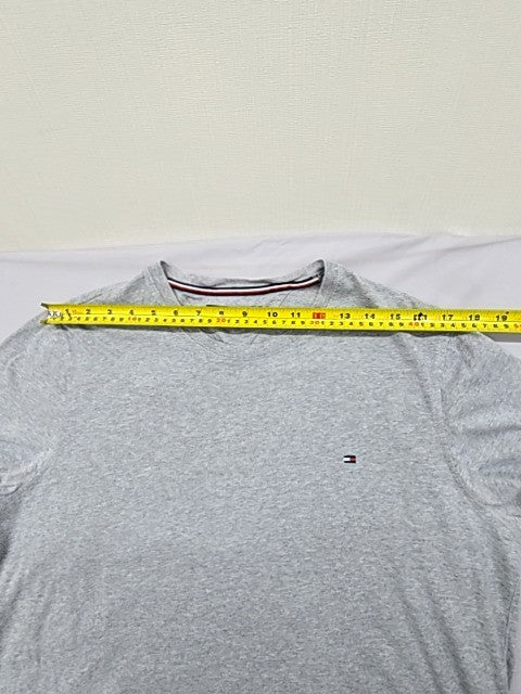Tommy Hilfiger Men's Grey Logo Crewneck T-Shirt XL MW0MW11465
