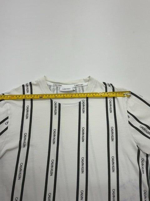 Calvin Klein Boys White T-Shirt size M product image 8
