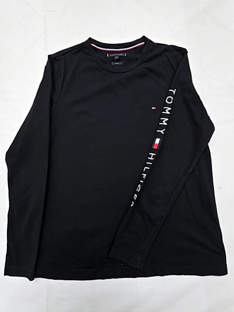 Tommy Hilfiger Men's Black T-Shirt – Size XL, Slim Fit, Logo