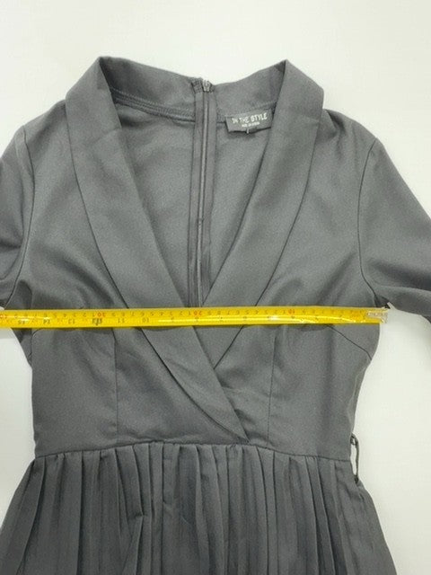 In The Style Women Gray Dress size 8 product image 8