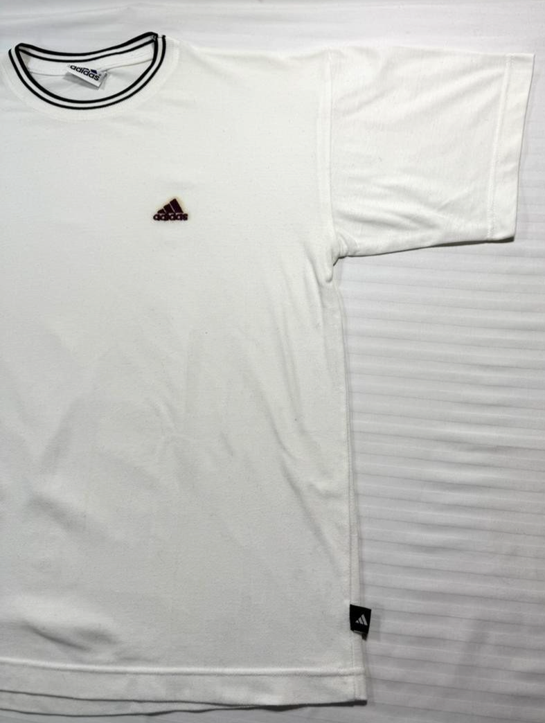White Vintage Adidas T-Shirt - Size XL