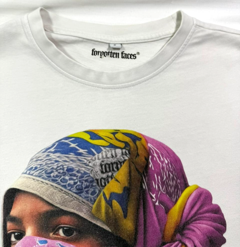 Men's T-Shirt Short-Sleeve Forgotten Faces Rider Oversized Tee White - Size S
