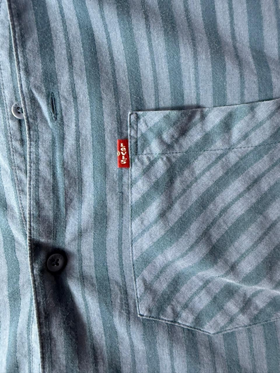 Levi's Red Tab Men's XL Blue Striped Short Sleeve Button Up Shirt