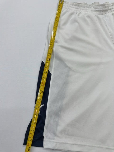Nike Boys White Athletic Shorts Elastic Waist Size L Relaxed Pockets