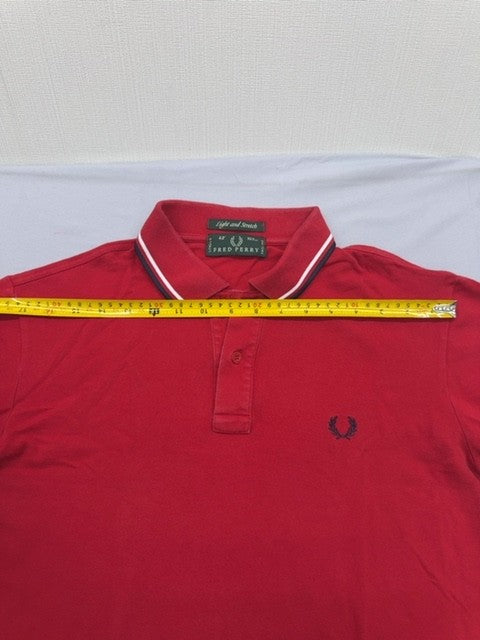 Fred Perry Men's Red Polo Shirt Size 42 Laurel Wreath England Tipping