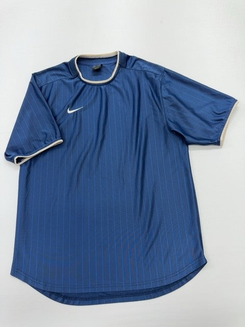 Nike Boys Blue T-Shirt size M product image 1