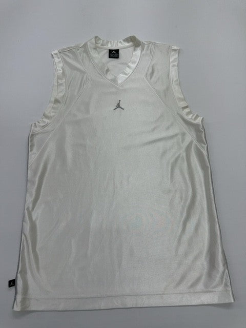 Jordan Boys White Logo Tank Top Big Kid M Regular Fit V-Neck