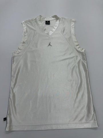 Jordan Boys White Logo Tank Top Big Kid M Regular Fit V-Neck