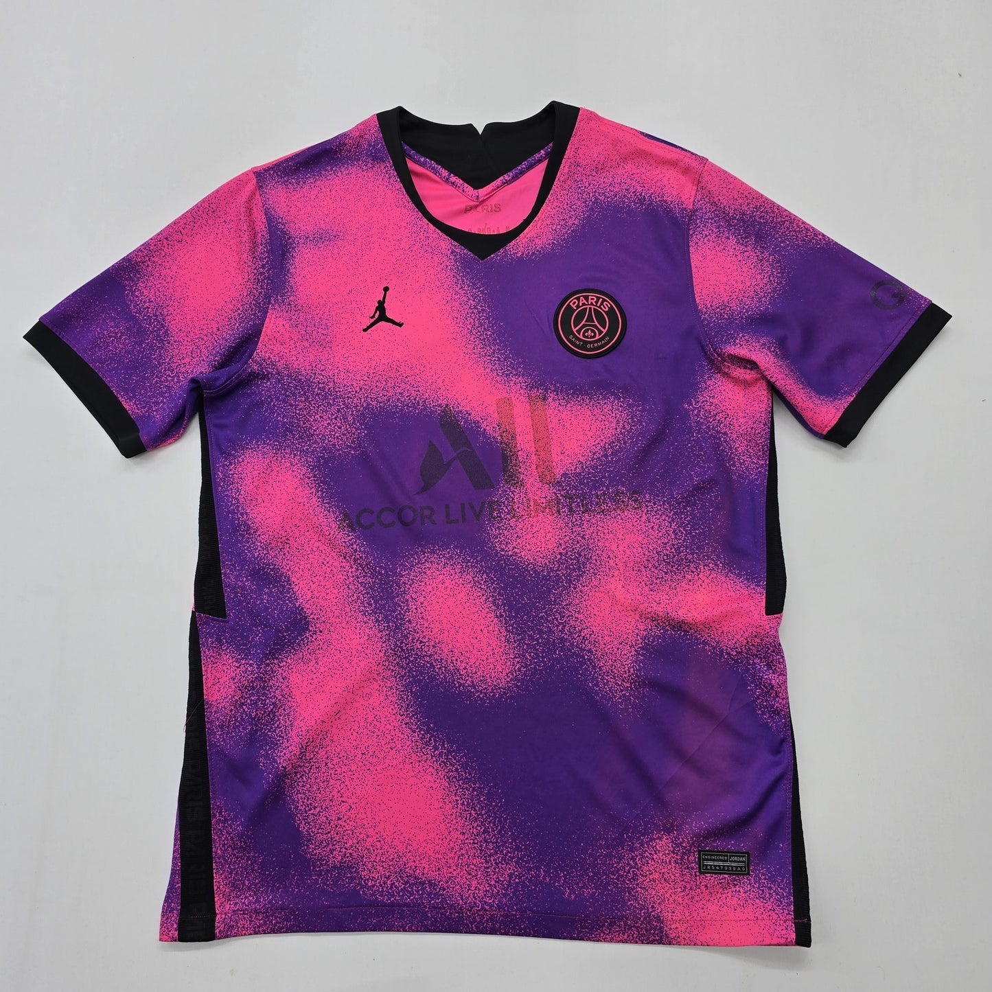 Jordan Boys Pink Jersey size XL product image 1