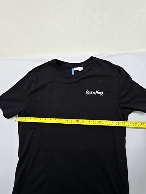 H&M Men Black T-Shirt size M product image 8