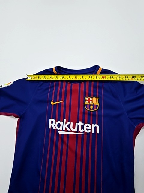 Nike Boys Blue Jersey size 12-13 product image 4