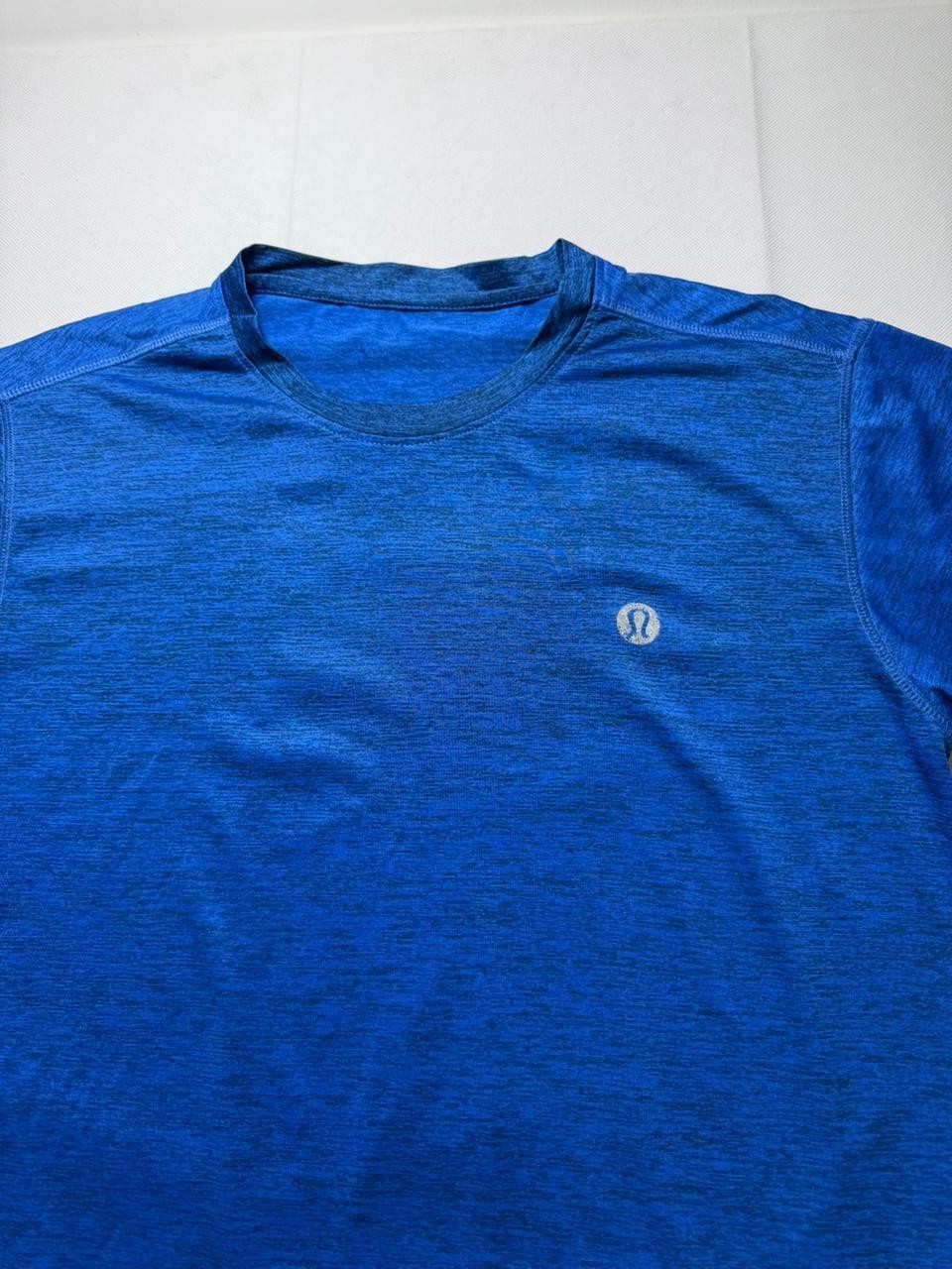 Lululemon Shirt Men's Blue Lightweight Activewear Training Gym Running | L