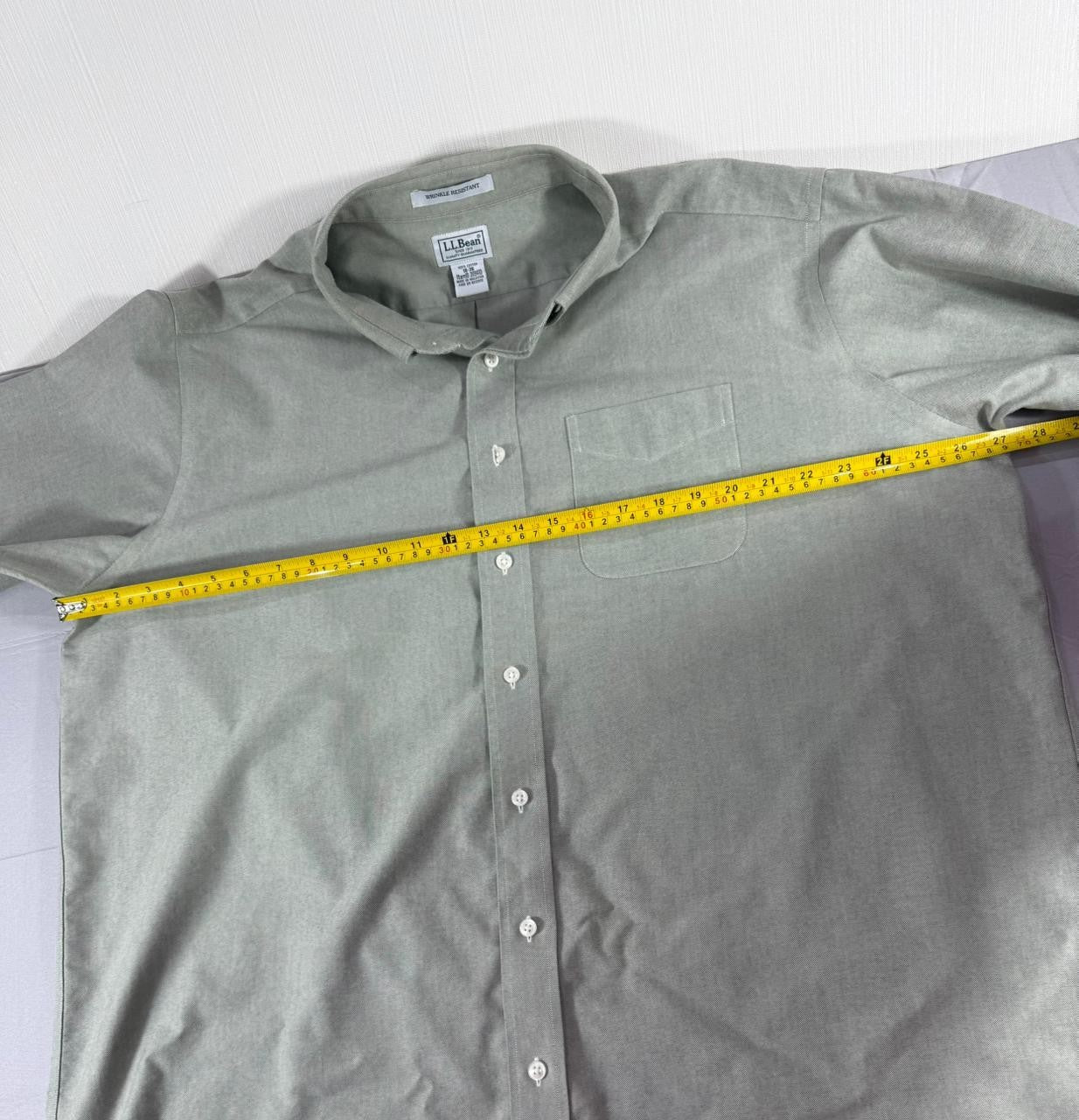 L.L.Bean Men's XL Dress Shirt Grey Wrinkle Resistant Button Down