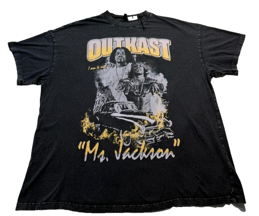 Vintage Outkast Men's Black T-Shirt – Size L, Washed Ms. Jackson Hip, Graphic