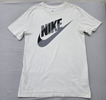 Nike Men's White Short Sleeve Cotton Crewneck T-Shirt Size S