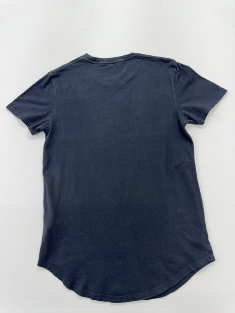 Hollister Men Navy T-Shirt size XS product image 2