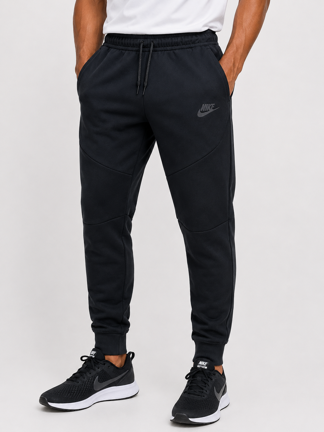 Nike Men Black Fleece size M product image 1