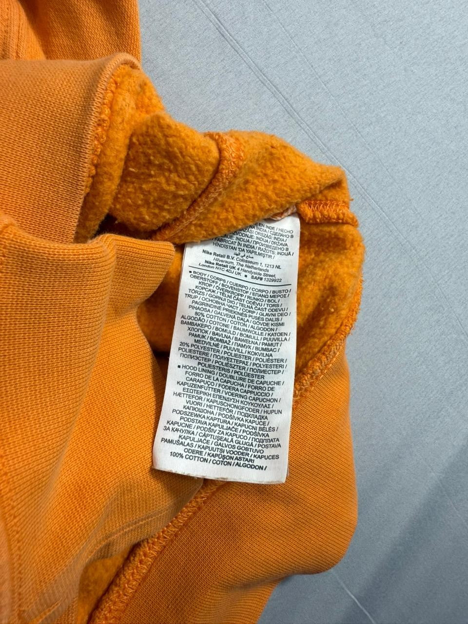 Nike Men's Orange Pullover Hoodie Fleece Lined Sweatshirt Size M