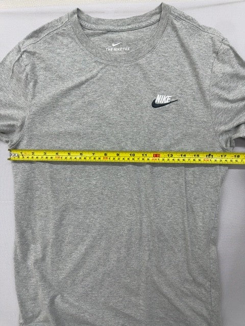 Nike Men's S Grey Cotton Short Sleeve Crew Neck Swoosh T-Shirt