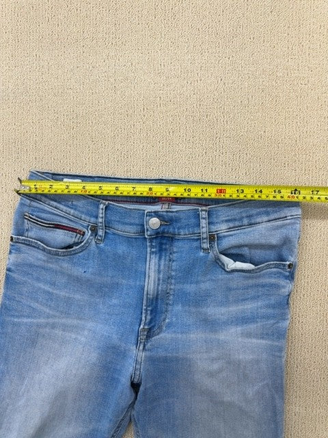 Tommy Jeans Unisex Light Blue Denim Jeans Size 33/34