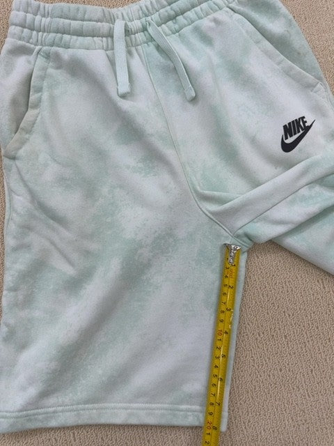 Nike Boys XL Green Tie-Dye Athletic Shorts Gym Training
